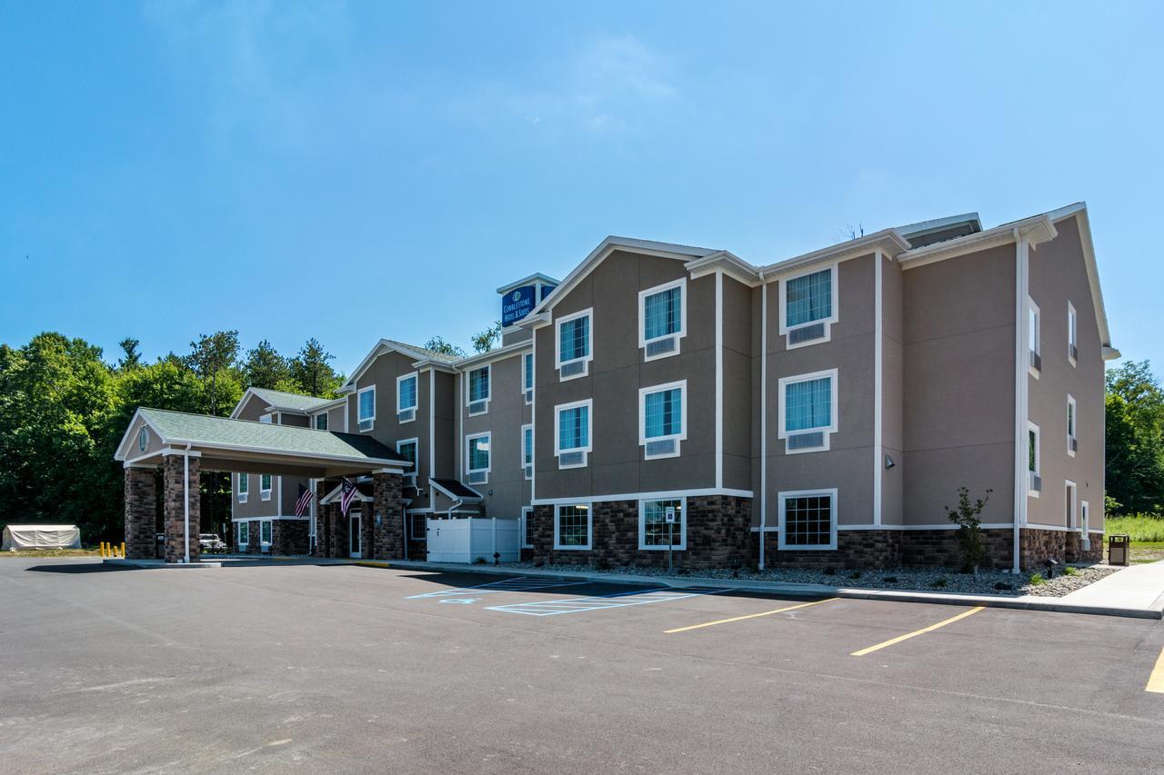 Cobblestone Hotel & Suites - Greenville Bagian luar foto